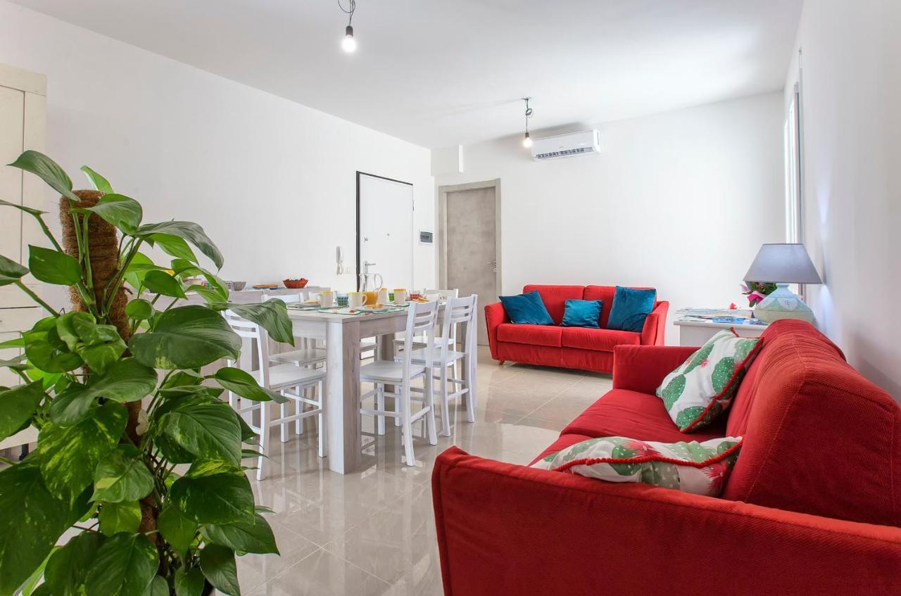 Il Giardino Fiorito Casa Vacanze Алгеро Екстериор снимка