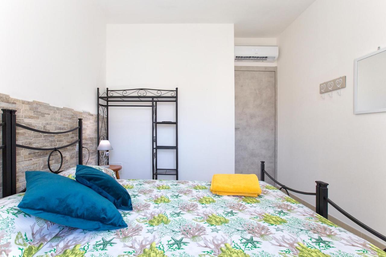 Il Giardino Fiorito Casa Vacanze Алгеро Екстериор снимка