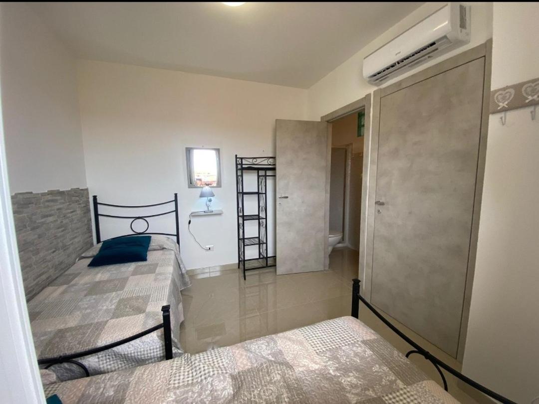 Il Giardino Fiorito Casa Vacanze Алгеро Екстериор снимка